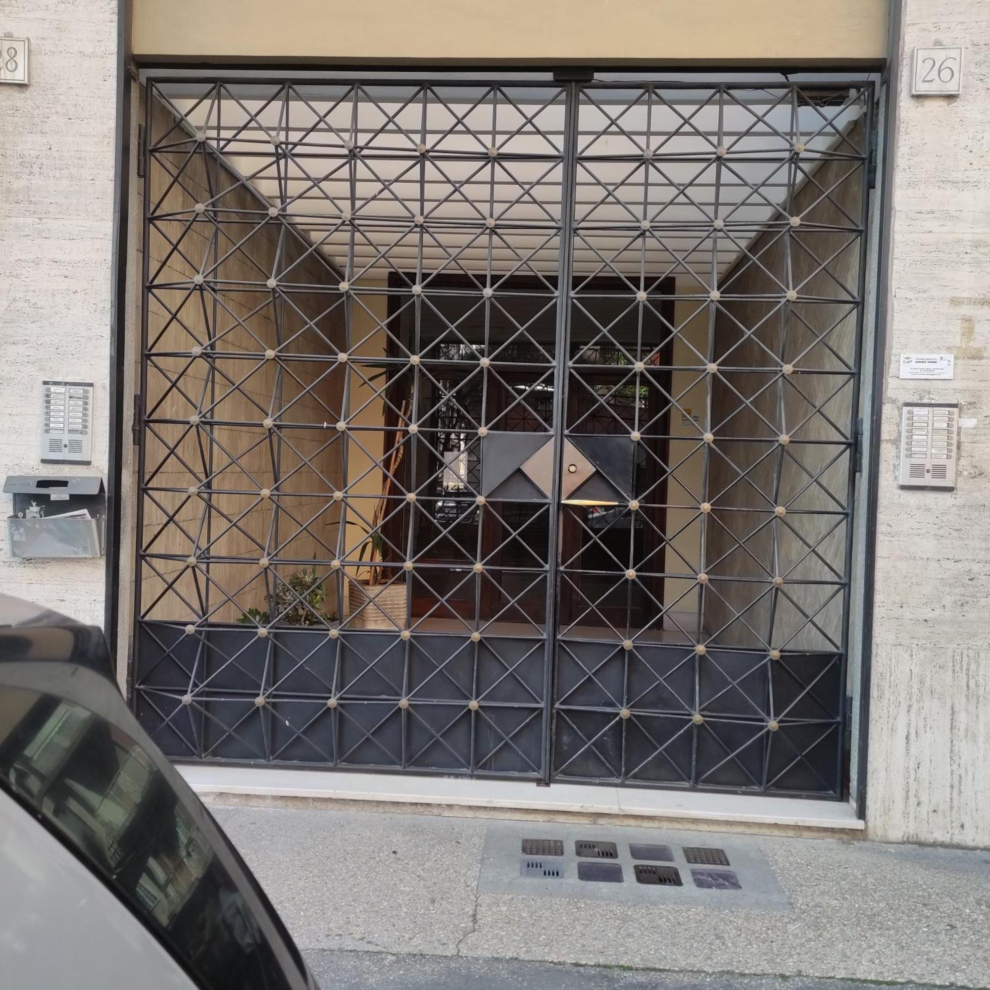 In Trastevere With Garage Appartamento Roma