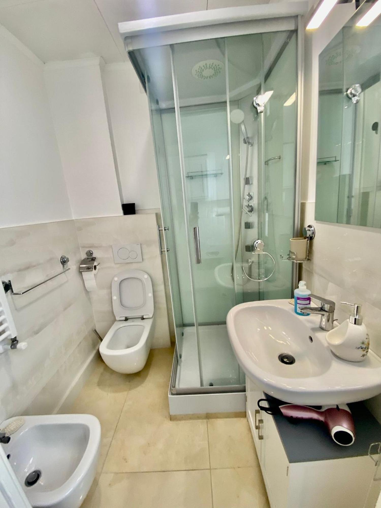 In Trastevere With Garage Apartamento Roma
